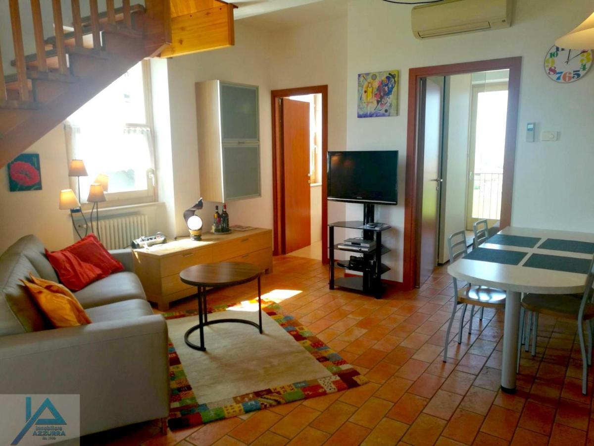 Casa Chiare - Immobiliare Azzurra Lejlighed Bardolino Eksteriør billede